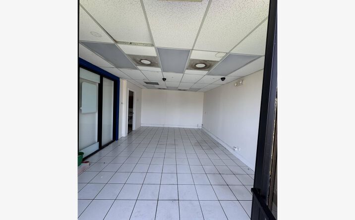 Pictures of Retail property located at 90 Northwest 79th Avenue, Miami, FL 33126 for lease - image #1