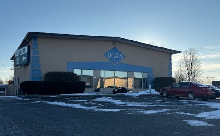 Pictures of Office property located at 8415 U.S. 42, Florence, KY 41042 for lease - image #1