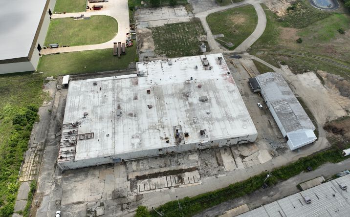 Pictures of Industrial property located at 410 Glendale Milford Road, Cincinnati, OH 45215 for lease - image #1