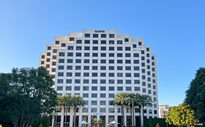 Pictures of Office property located at 300 Spectrum Center Dr, Suite 400, Irvine, CA 92618 for lease - image #1