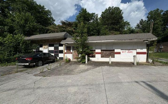 Pictures of Retail, Restaurant, Office property located at 8244 Dallas Highway, Douglasville, GA 30134 for lease - image #1