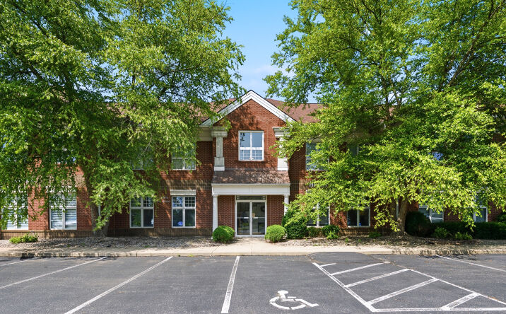 Pictures of Retail, Office property located at 3801 Springhurst Boulevard, Louisville, KY 40241 for lease - image #1