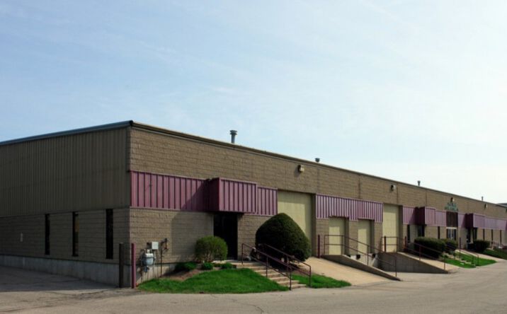 Pictures of Industrial property located at 4390 Airwest Dr. SE, Kentwood, MI 49512 for lease - image #1