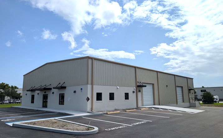 Pictures of Industrial property located at 450 Old Dixie Highway, Vero Beach, FL 32962 for lease - image #1