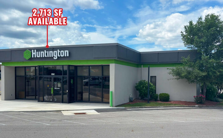 Pictures of Retail property located at 1175 North Bechtle Avenue, Springfield, OH 45504 for lease - image #1