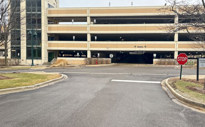 Pictures of Office property located at 10 N. Martingale Rd.  Suite 400, Schaumburg, IL 60173 for lease - image #1