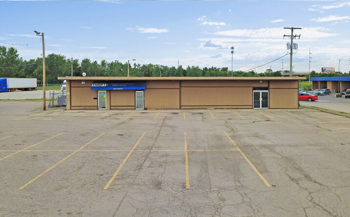 Pictures of Retail, Office property located at 3260 Allegheny Ave, Columbus, OH 43209 for lease - image #1