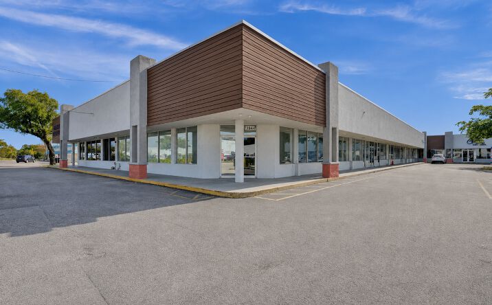 Pictures of Retail property located at 3960 Northwest 19th Street, Lauderhill, FL 33311 for lease - image #1