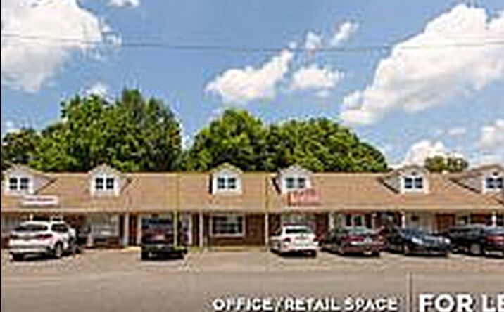 Pictures of Retail, Office property located at 104 Rankin Avenue, Suite 106, Mt. Holly, NC 28056 for lease - image #1