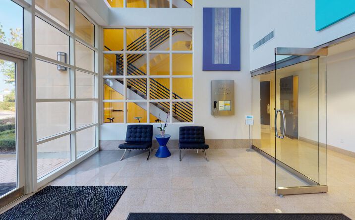 Pictures of Office property located at 195 International Pkwy, Heathrow, FL 32746 for lease - image #1