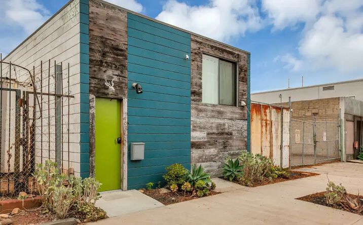 Pictures of Retail, Office property located at 2635 Logan Avenue, San Diego, CA 92113 for lease - image #1