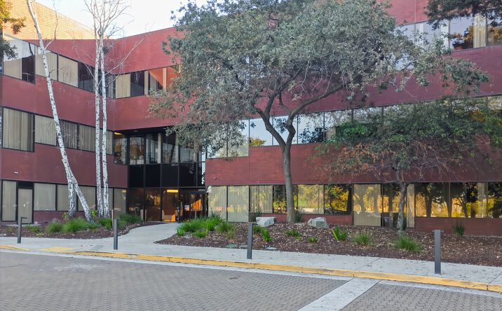 Pictures of Office property located at 39899 Balentine Drive, Suite 200,, Newark, CA 94560 for lease - image #1