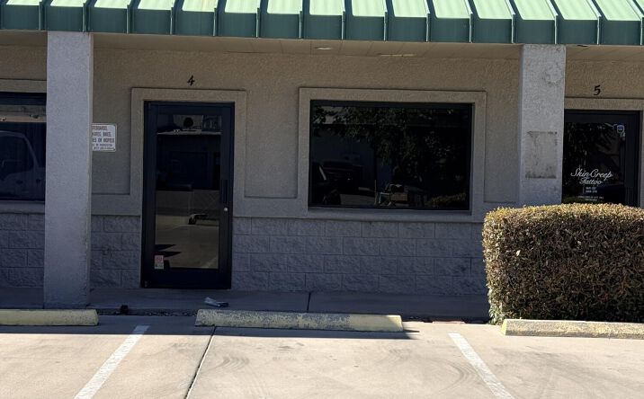 Pictures of Office property located at 8098 E Valley Road, Prescott Valley, AZ 86314 for lease - image #1
