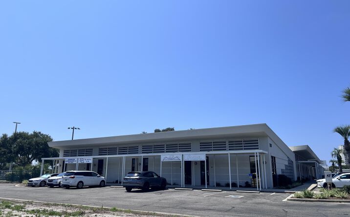 Pictures of Office property located at 1217 Airport Road 419, Destin, FL 32541 for lease - image #1