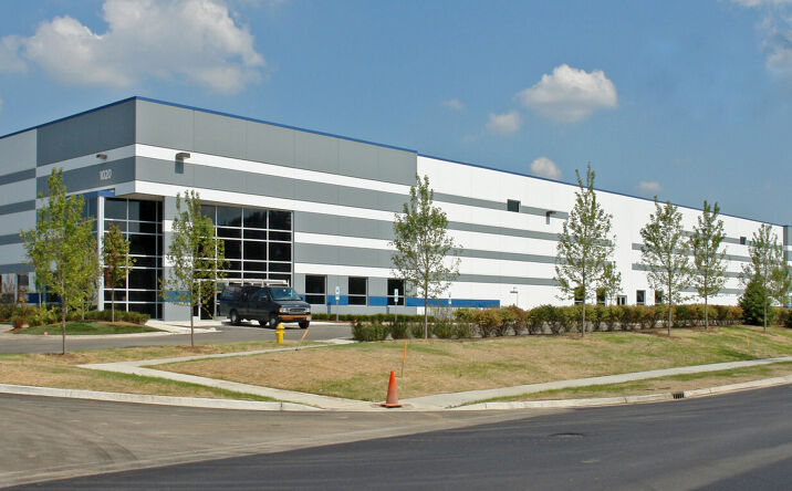 Pictures of Industrial property located at 1020 Davey Rd, Woodridge, IL 60517 for lease - image #1