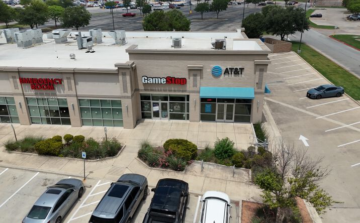 Pictures of Retail property located at 5900 S HULEN ST, FORT WORTH, TX 76132 for lease - image #1