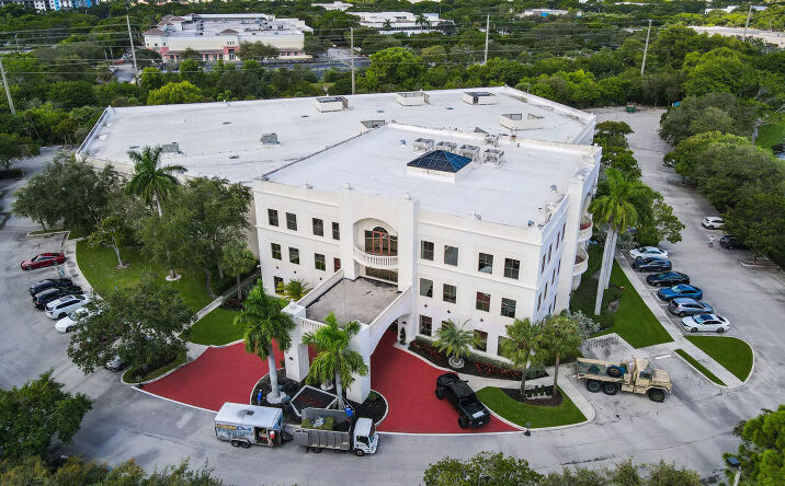 Pictures of Industrial property located at 701 Park of Commerce, Boca Raton, FL 33487 for lease - image #1