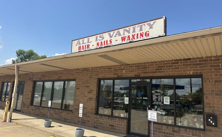 Pictures of Retail property located at 6312 Center St. (Rt. 615), Mentor, OH 44060 for lease - image #1