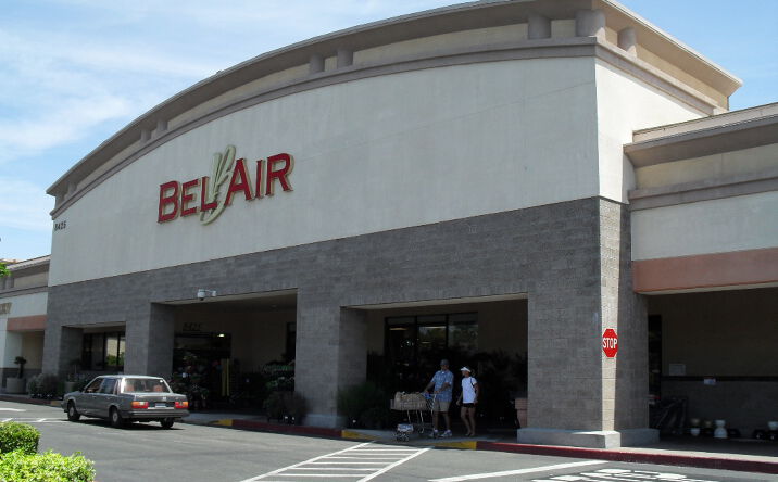 Pictures of Retail, Restaurant property located at 8425 Elk Grove Florin Rd, Elk Grove, CA 95624 for lease - image #1