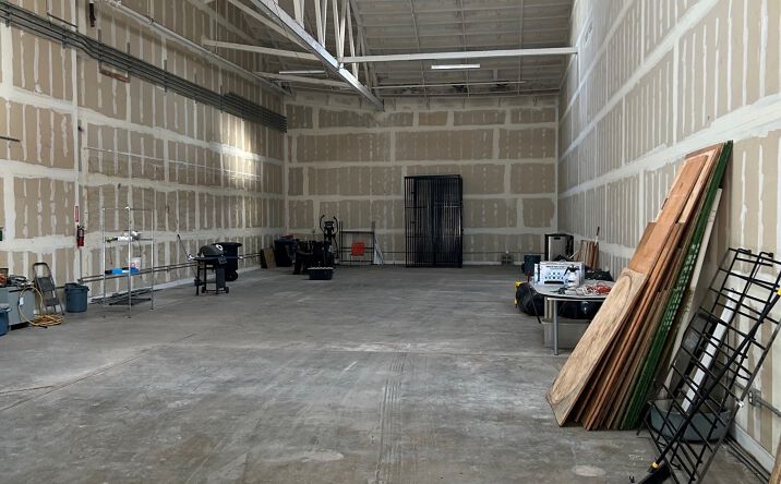 Pictures of Industrial property located at 1588 Yosemite Ave, San Francisco, CA 94124 for lease - image #1