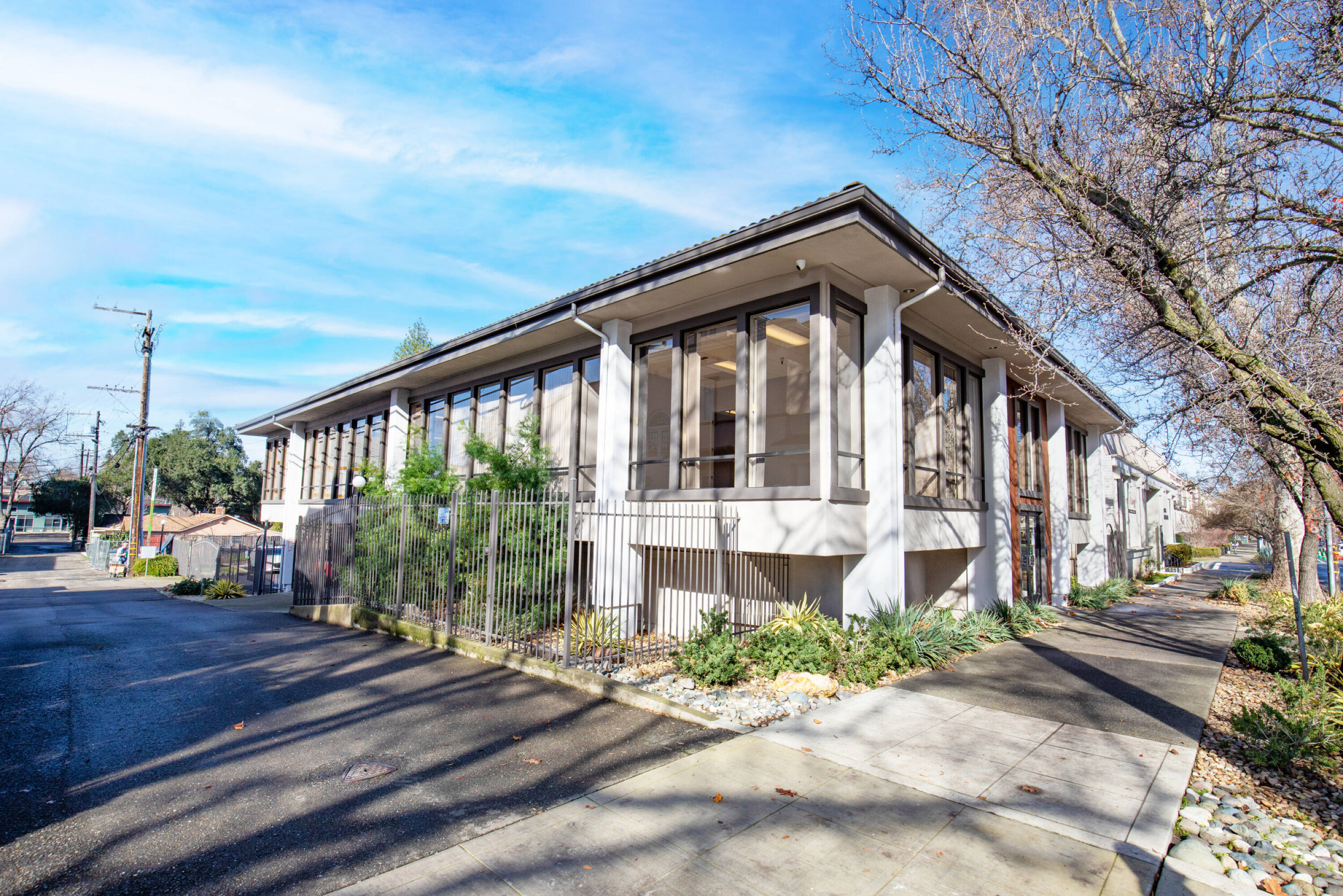 2110 21St St, Sacramento, CA 95818