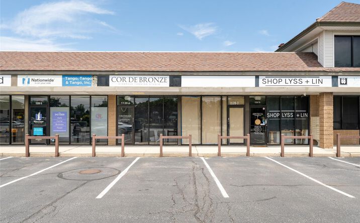 Pictures of Retail, Office, Industrial property located at 1139-7 Jericho Turnpike, Commack, NY 11725 for lease - image #1