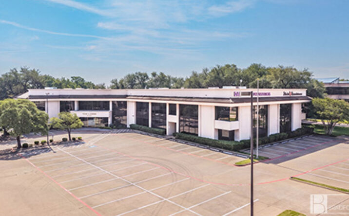 Pictures of Office property located at 17400 Dallas Parkway, Dallas, TX 75287 for lease - image #1