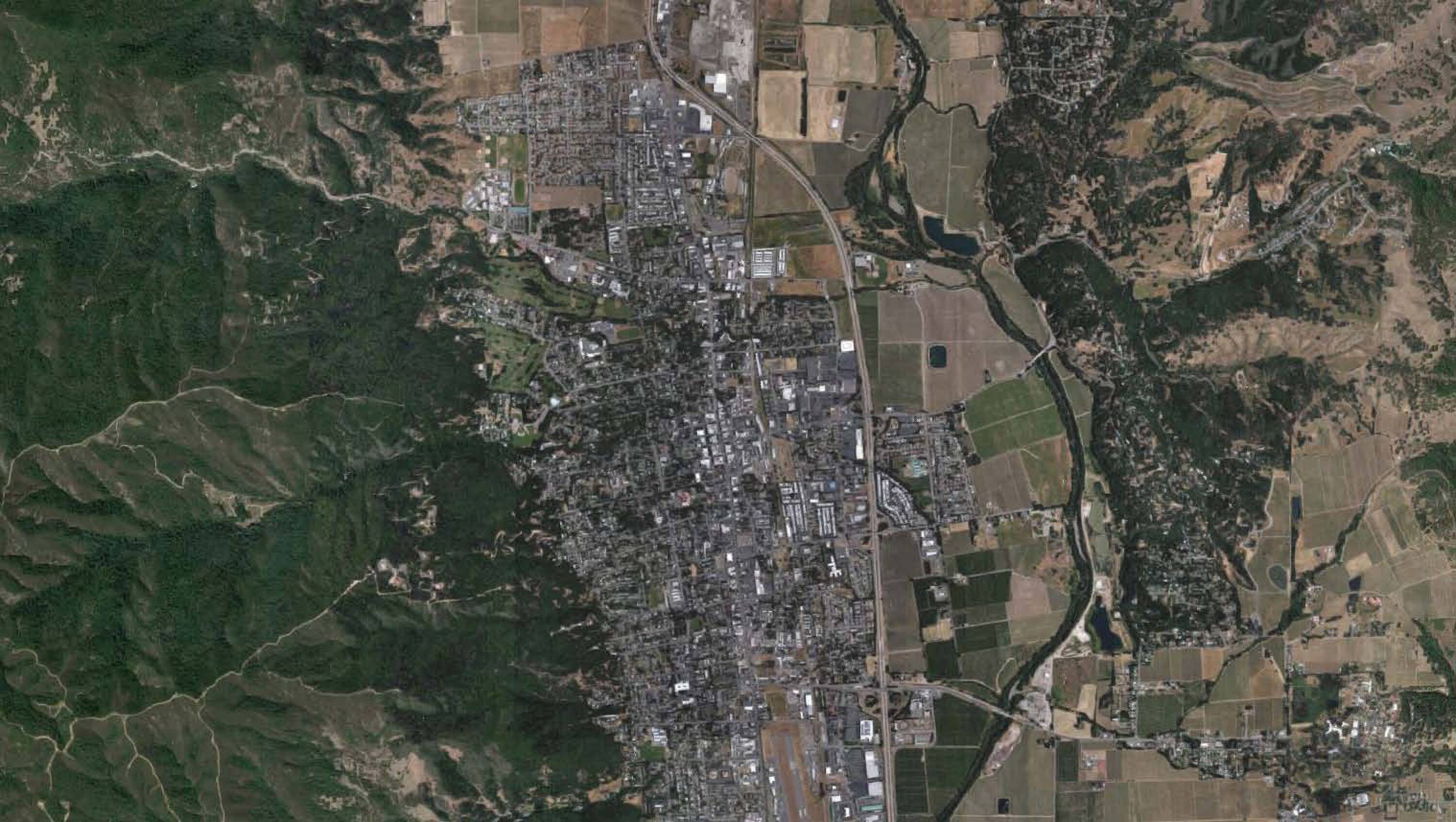 1460 N Lovers Lane, Ukiah, CA 95482 Retail Space for Lease Chevron