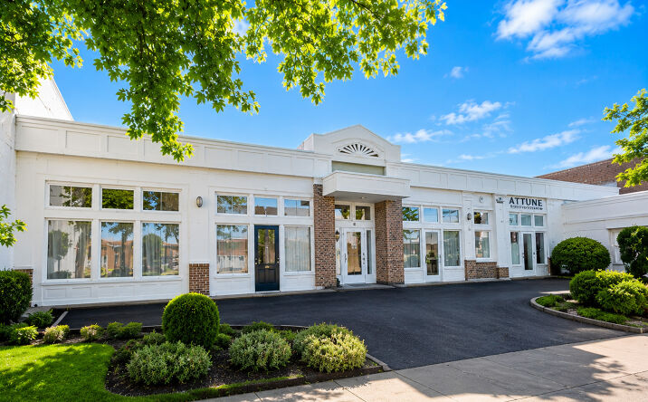 Pictures of Office property located at 720-734 Market Street, Kirkland, WA 98033 for lease - image #1