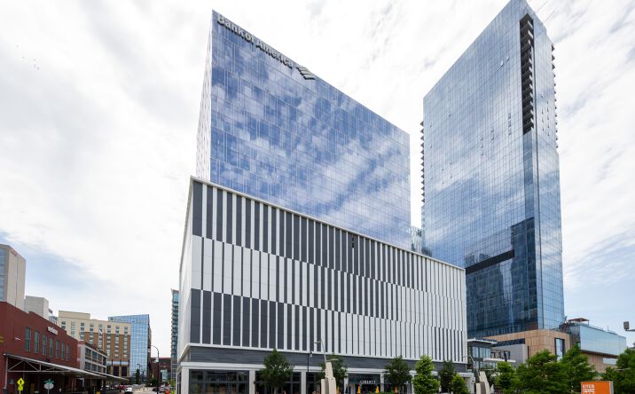 Pictures of Office property located at "222 Second Ave S  Nashville  United States" 17th Floor, Nashville, TN 37201 for lease - image #1