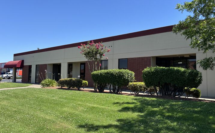 Pictures of Office, Industrial property located at 2531 Del Monte Street, West Sacramento, CA 95691 for lease - image #1