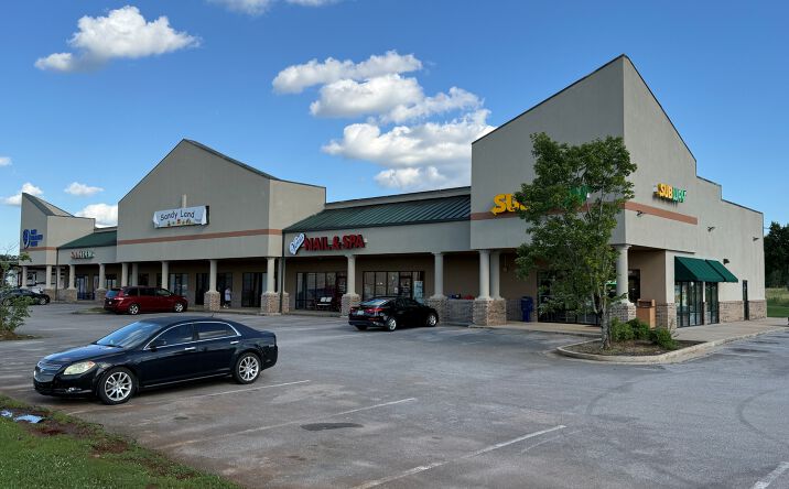 Pictures of Retail, Office property located at 10971 County Line Road, Madison, AL 35758 for lease - image #1