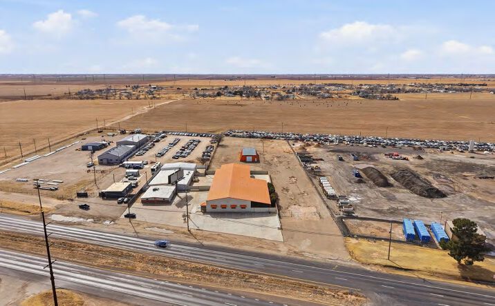 Pictures of Industrial property located at 3118 E Slaton Rd, Lubbock, TX 79404 for lease - image #1