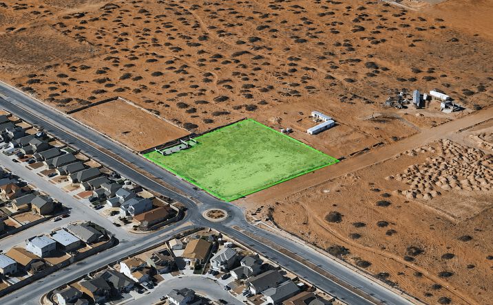 Pictures of Land property located at 13699 Edgemere Boulevard, El Paso, TX 79938 for lease - image #1