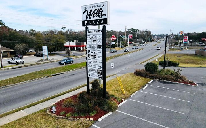 Pictures of Retail, Office property located at 1700 Wells Road, Orange Park, FL 32073 for lease - image #1