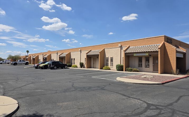 Pictures of Industrial, Office property located at 3220 S. Dodge Blvd., Tucson, AZ 85713 for lease - image #1