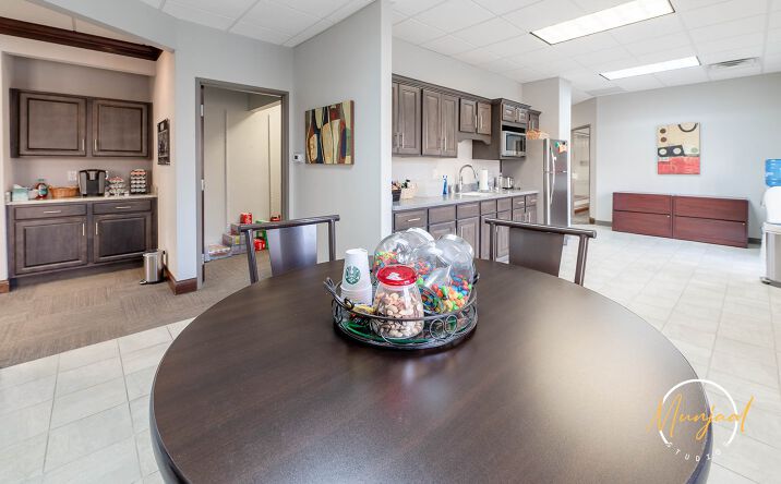 Pictures of Office property located at 2920 E 96th St, Indianapolis, IN 46240 for lease - image #1