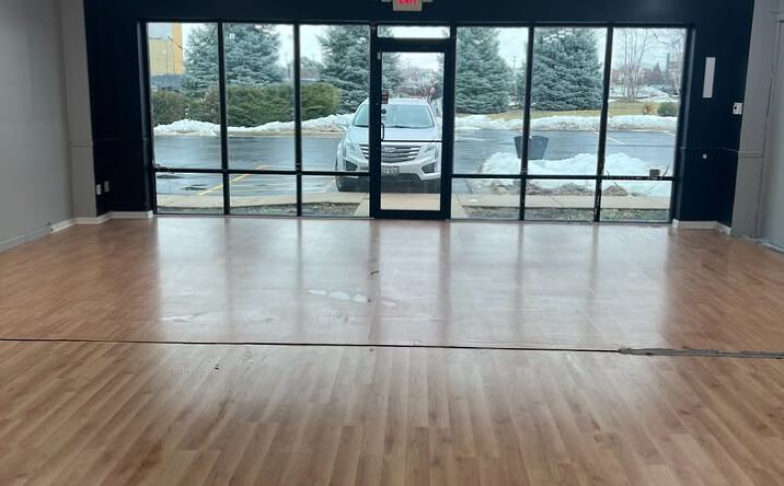 Pictures of Retail, Office, Special Purpose property located at 280 North Phelps Avenue, Rockford, IL 61108 for lease - image #1