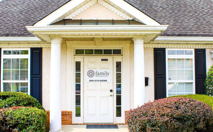 Pictures of Office property located at 175 Country Club Drive, Stockbridge, GA 30281 for lease - image #1