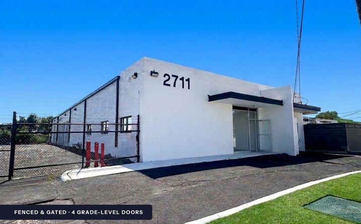 Pictures of Industrial property located at 2711 Irving Blvd, Dallas, TX 75207 for lease - image #1