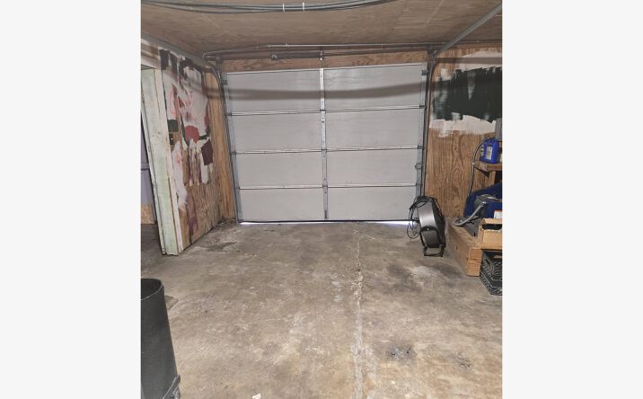 Pictures of Retail, Office, Special Purpose property located at 326 East Northwest Highway, Grapevine, TX 76051 for lease - image #1