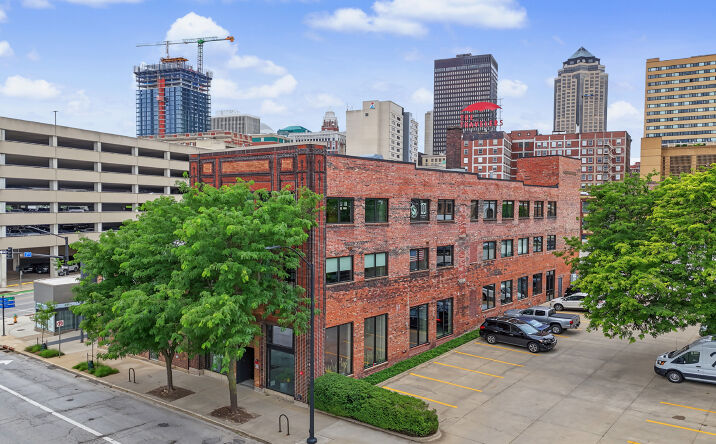 Pictures of Office property located at 506 3rd Street, Des Moines, IA 50309 for lease - image #1