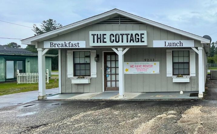 Pictures of Retail, Restaurant property located at 9211 Cottage Hill Rd, Mobile, AL 36695 for lease - image #1