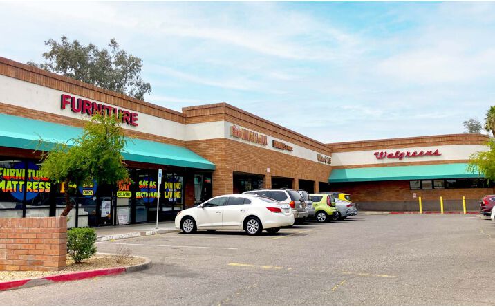 Pictures of Retail property located at 925 W Baseline Rd., Tempe, AZ 85283 for lease - image #1