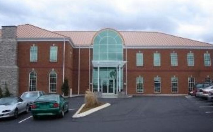 Pictures of Office property located at 2001 Charlotte Ave, Nashville, TN 37203 for lease - image #1