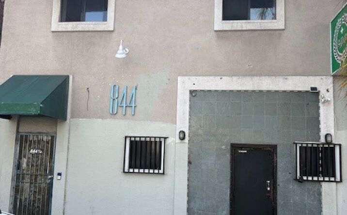 Pictures of Retail property located at 844 West Gardena Boulevard, Gardena, CA 90247 for lease - image #1