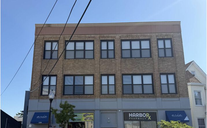Pictures of Retail, Industrial property located at 226 New Brunswick Avenue, Perth Amboy, NJ 08861 for lease - image #1