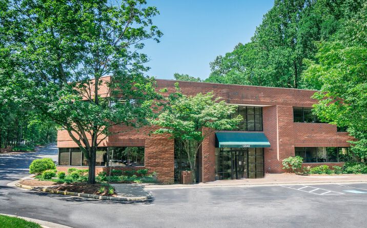 Pictures of Office property located at 12040 South Lakes Drive, Reston, VA 20191 for lease - image #1