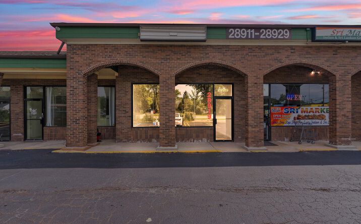 Pictures of Retail, Industrial property located at 28919 7 Mile Road, Livonia, MI 48152 for lease - image #1