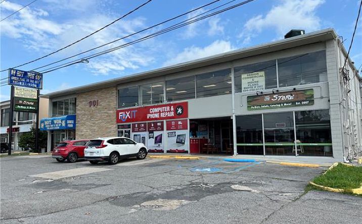 Pictures of Office property located at 901 Veterans Memorial Boulevard, Metairie, LA 70005 for lease - image #1